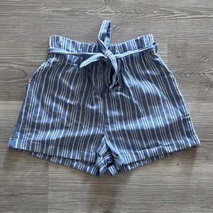 Womens High Waisted Paper Bag Shorts (Size M)